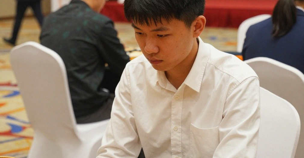 Bản tin cờ vua sai lệch: Tiêu đề về FIDE gắn nhầm vào nội dung khai cuộc Phòng thủ Ấn Độ của Vua