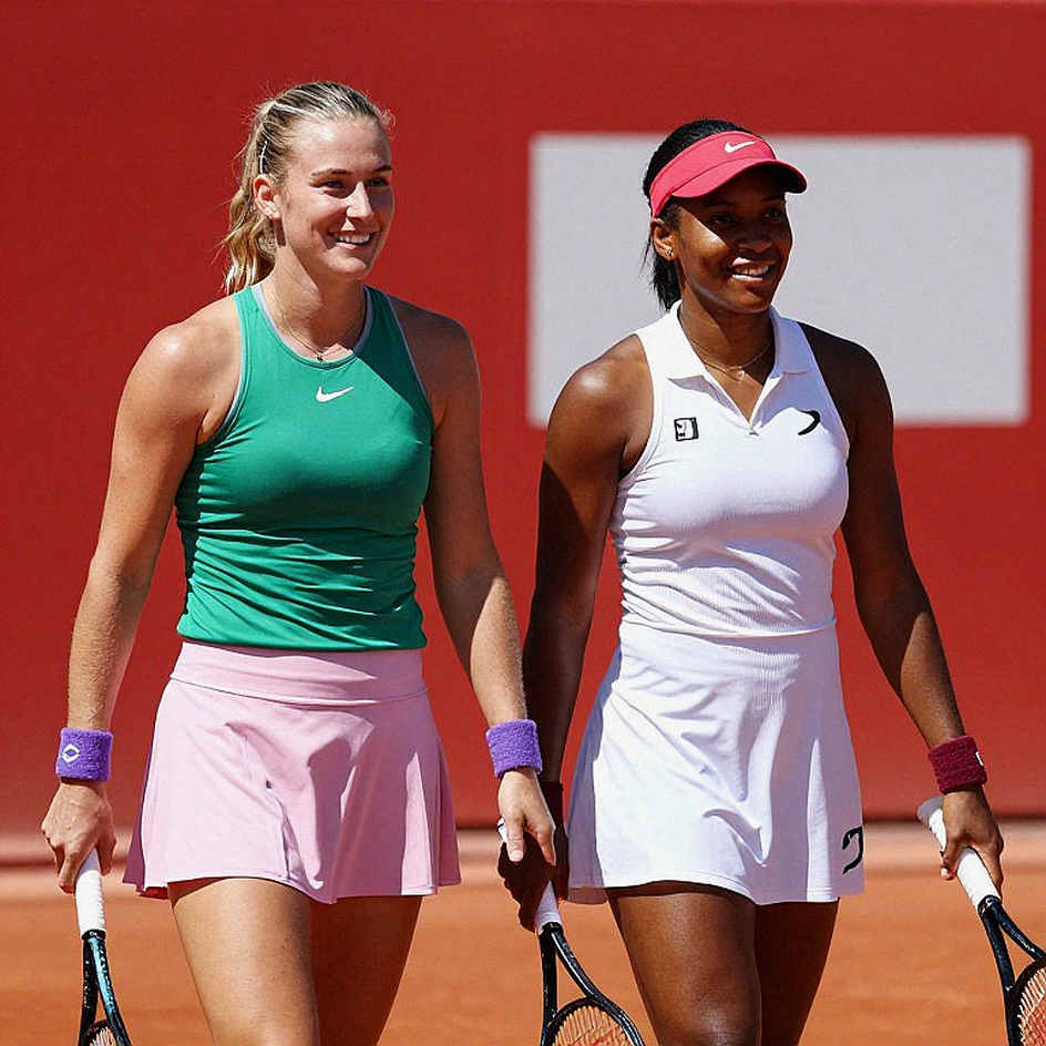 Trang giấy trắng giữa mùa chuyển nhượng: bản báo cáo tennis dám viết “chưa đủ dữ liệu”