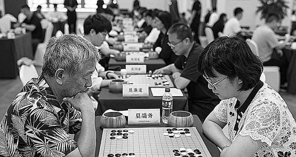 Chín tầng dữ liệu của một bản phân tích esports tử tế