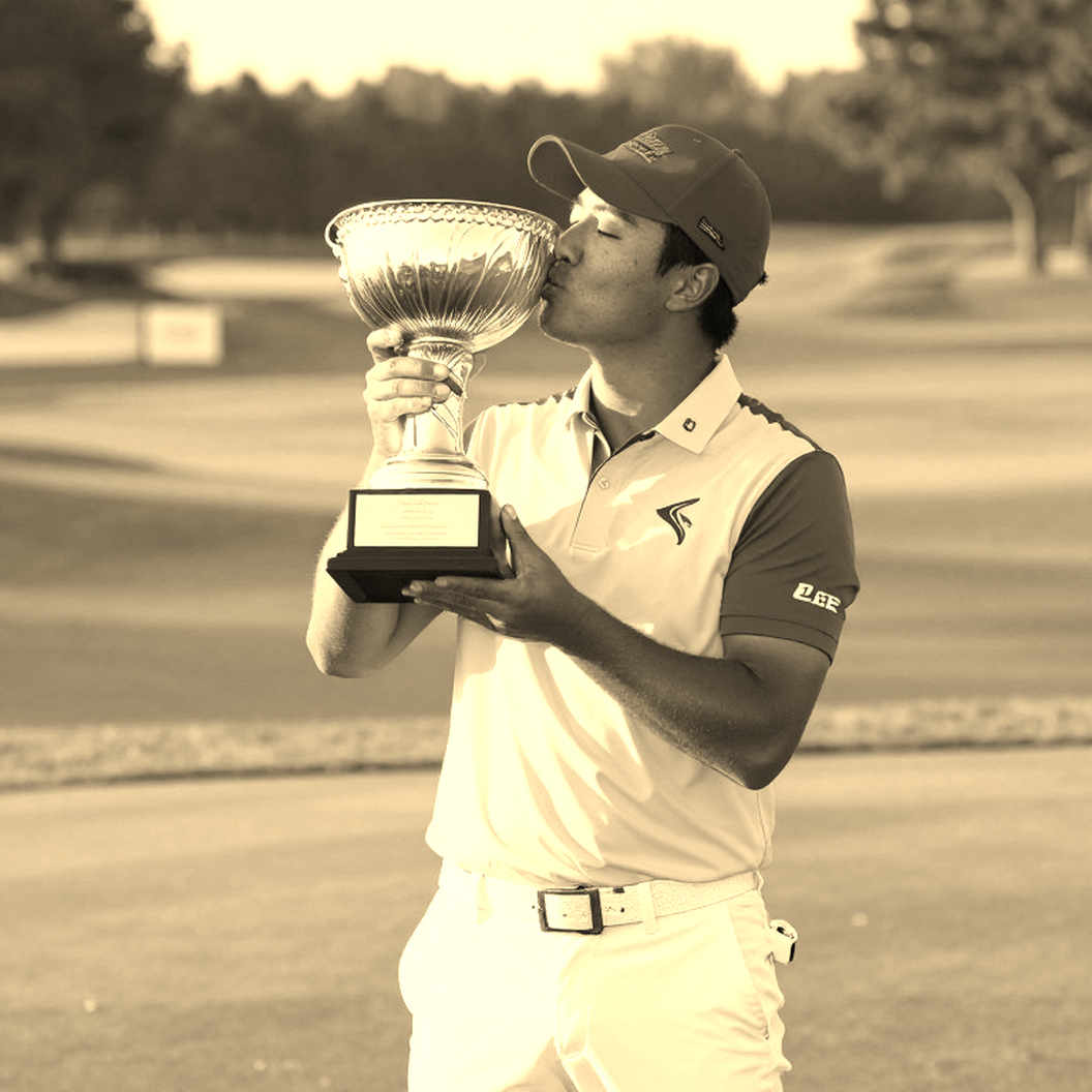 Presidents Cup: Năm trận Foursomes, một trận gần đồng xu, và khoảng trống dữ liệu ở Medinah